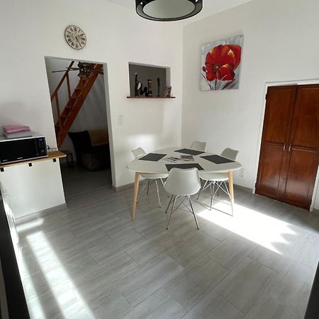 Апартаменты Chez Sonou , Nimes Centre Экстерьер фото